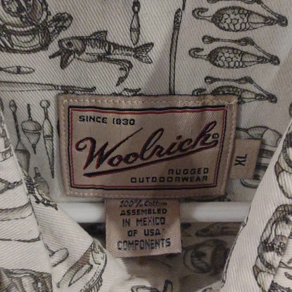 Woolrich rugged wear mens xlarge fishing print short sleeve button down - Picture 3 of 4